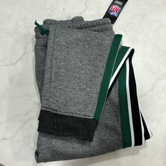 Brand new NEW YORK JETS NFL TEAM APPAREL YOUTH STRIPED SWEATPANTS - Picture 5 of 5